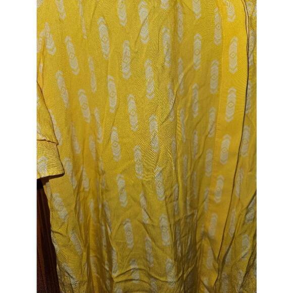 Matilda Jane Top Blouse Women's Size Medium Yellow Spring Bell Sleeves - Picture 4 of 12